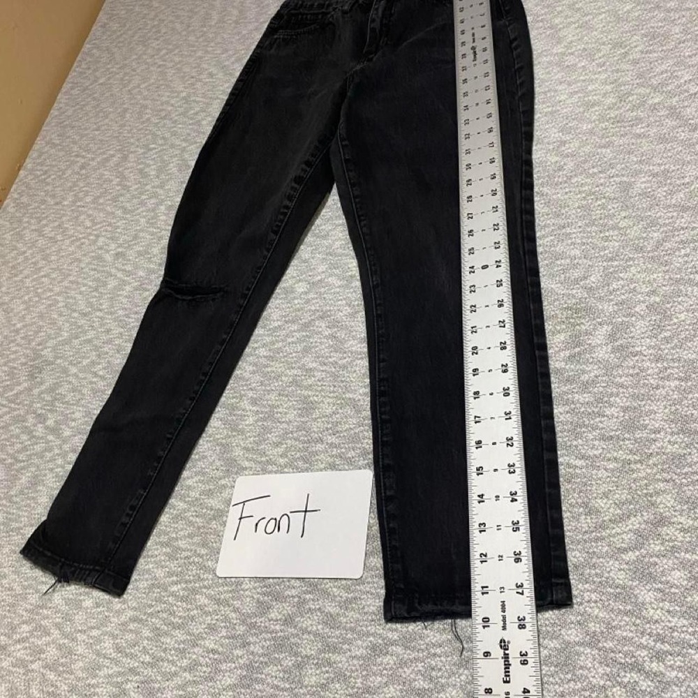 YMI Black straight leg jeans Mom fit with a distressed look women 9/29. SKU-C11